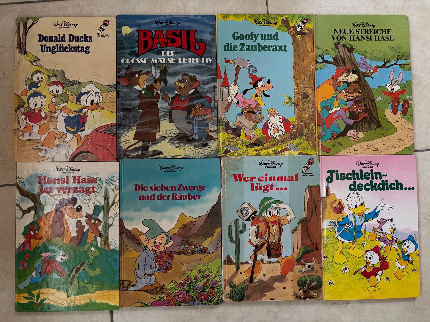 Libri: 15 Walt Disney Bilderbücher – Usato da Glis venduto da Lisal