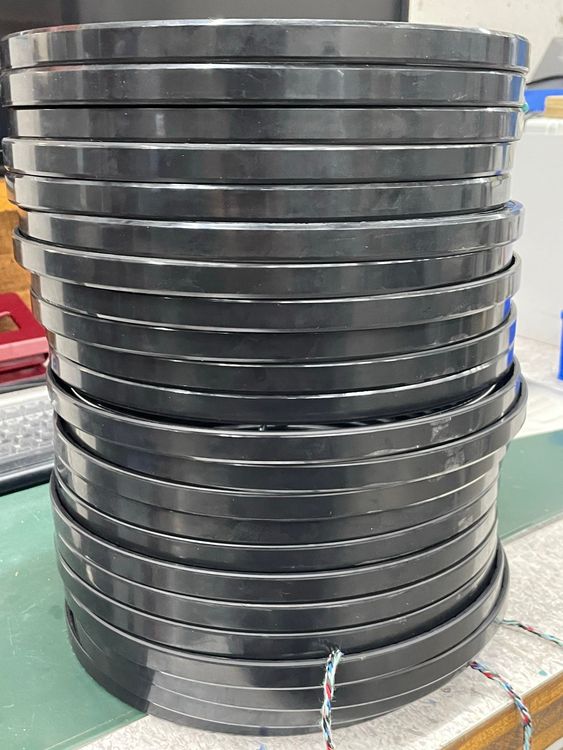 Radial Wellendichtring NBR 72A – 40×68×10 Mm, Bauform C, Mit Staublippe, Für Raue Bedingungen