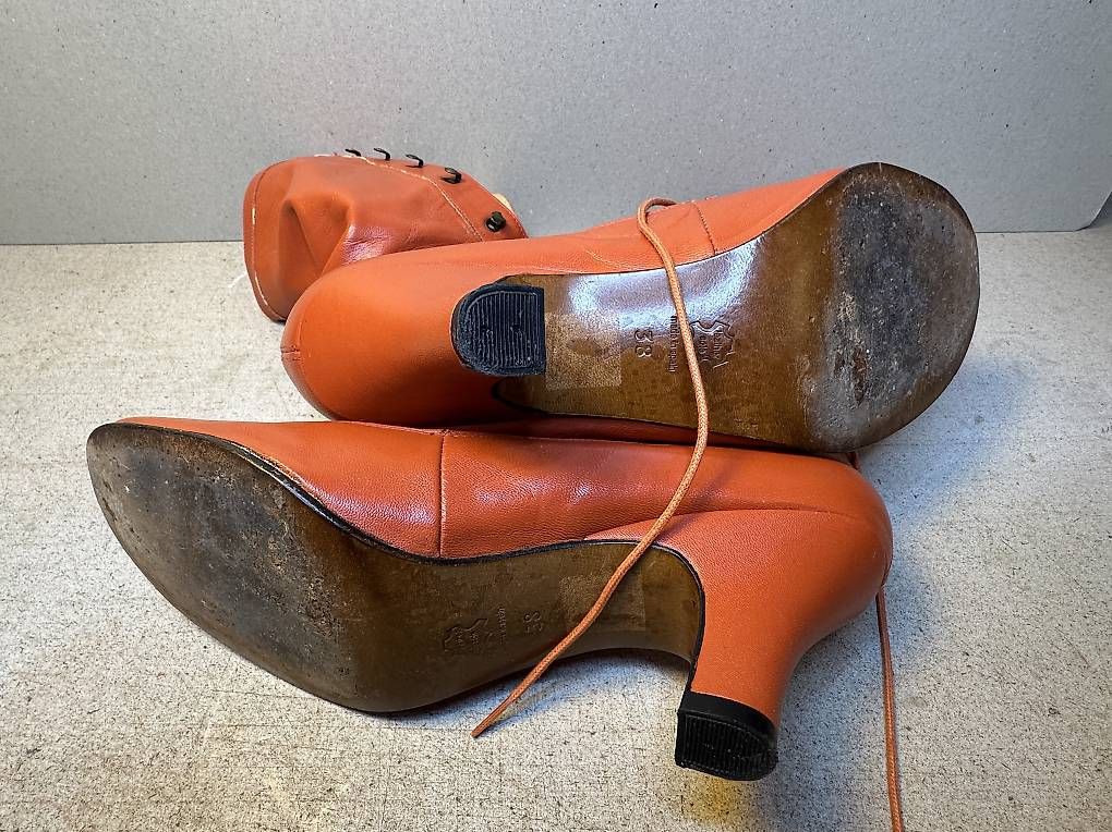 Chaussures femmes: Schnürstiefel – D'occasion à Zürich par Zebra.katze 4