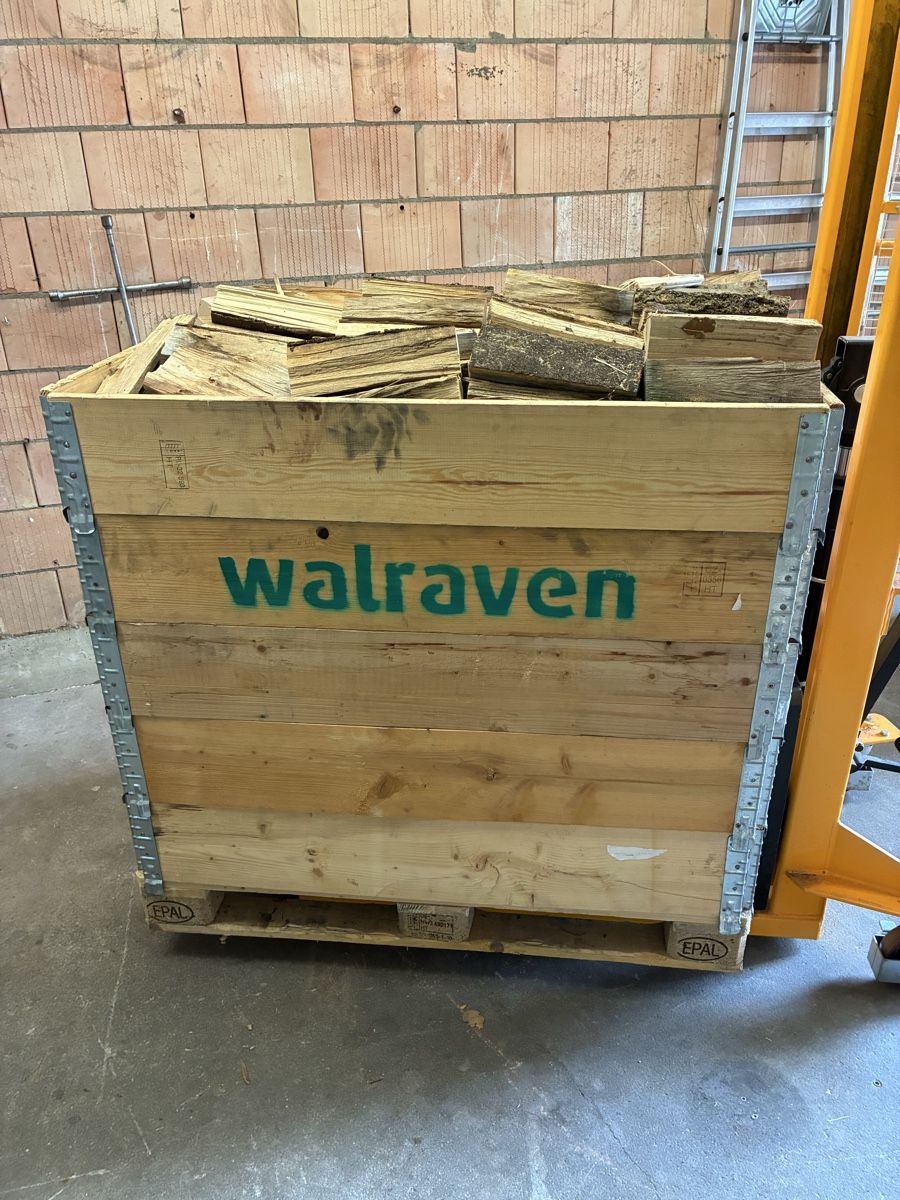 Pallets: Paletten mit Rahmen – Usato da Menznau venduto da Cabrio77rot 7