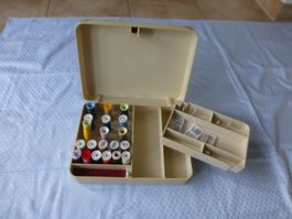 Box von Bernina mit Zubehör