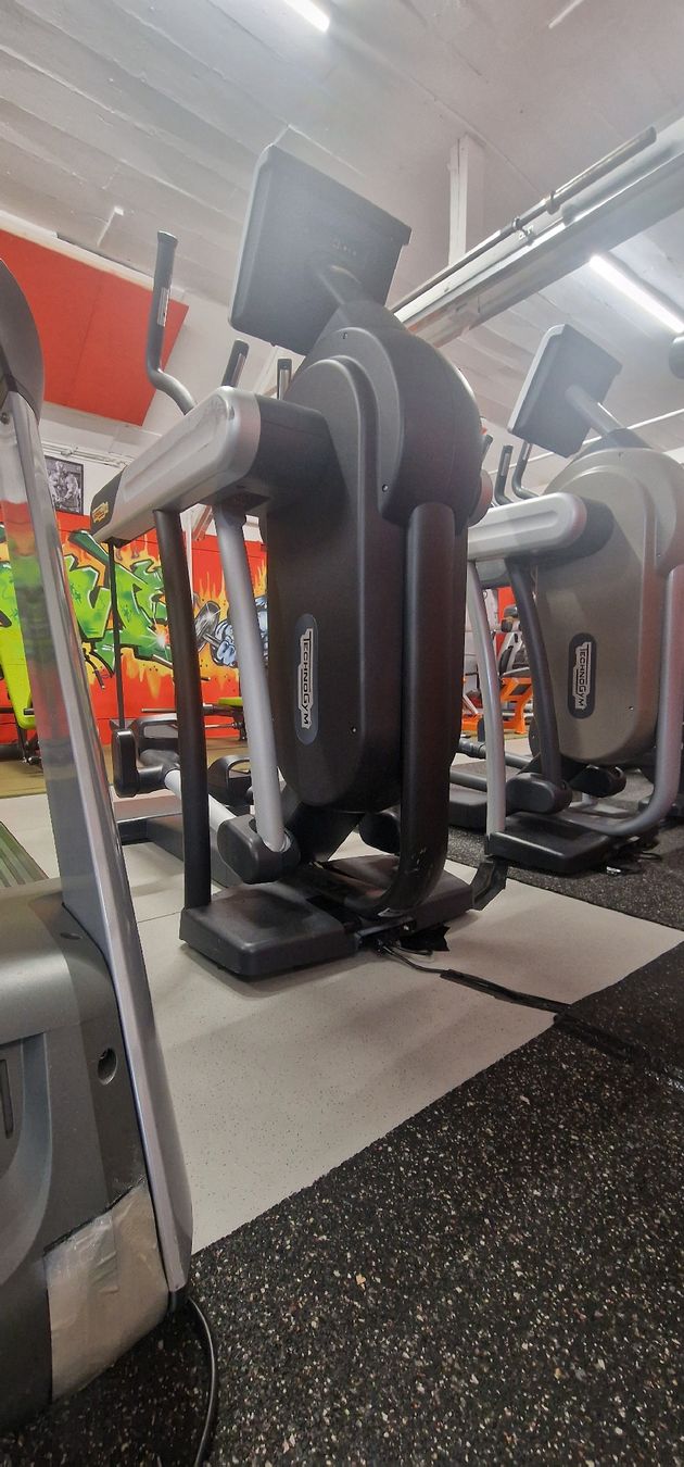 Technogym Hometrainer: technogym s.p.a crosstrainer – Gebraucht aus Aarau von shq_869r 2