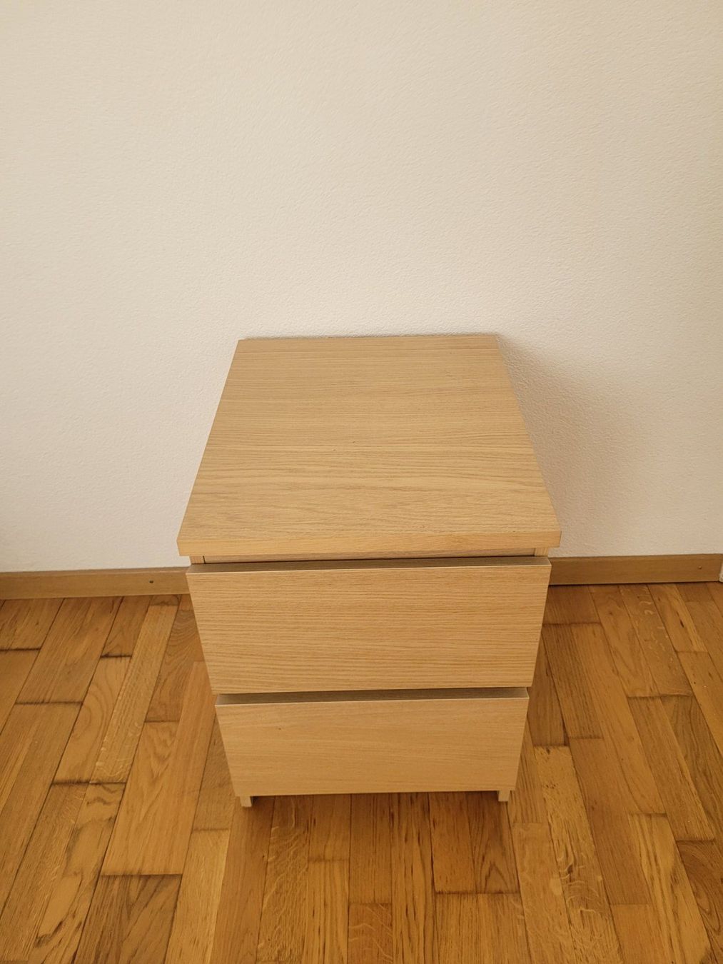 Tables de nuit: Table de chevet – D'occasion à Fribourg par chi_c2by 3