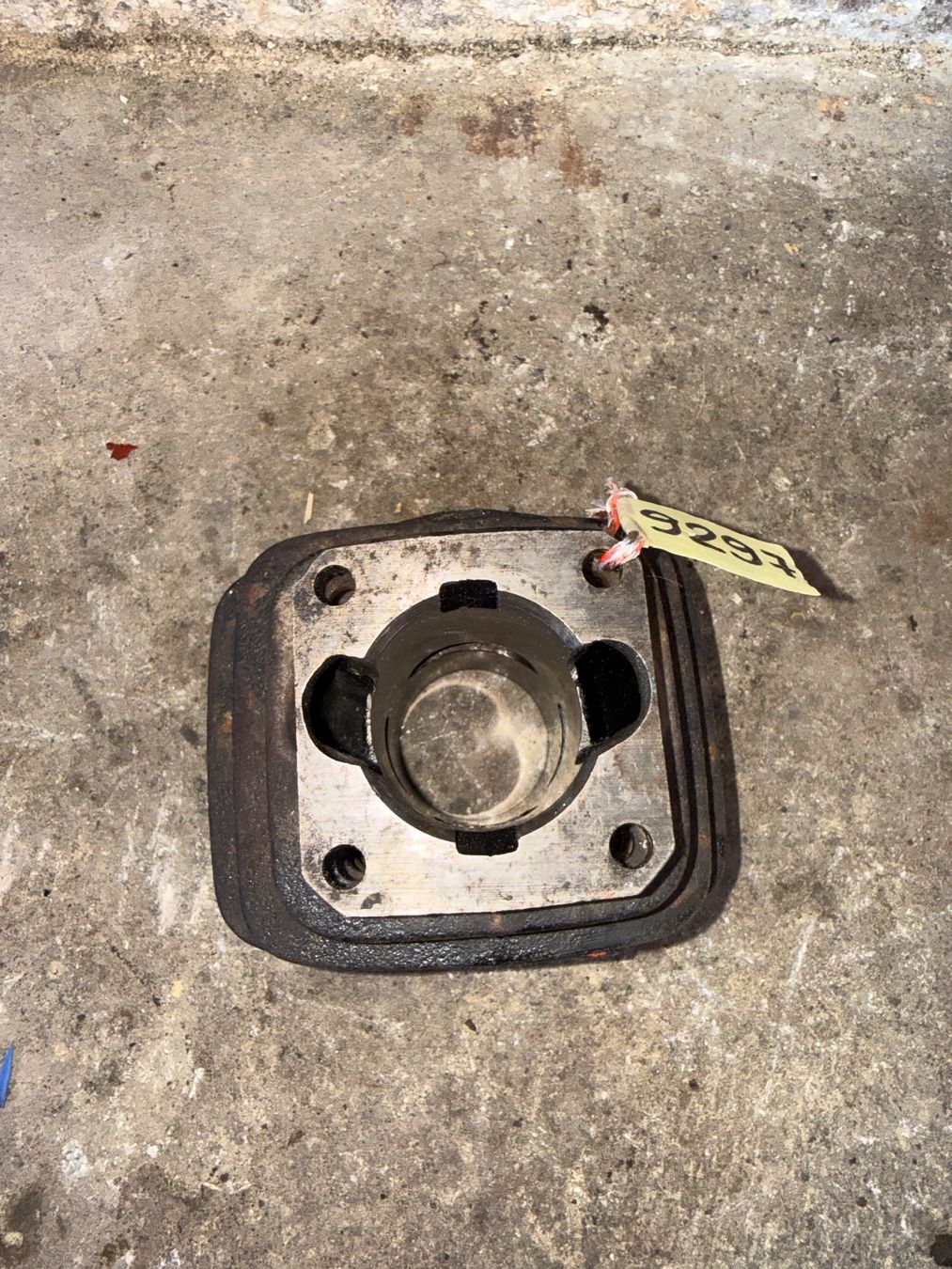 Fantic Mofa-Ersatzteile: Fantic Issimo Mofa Zylinder – Gebraucht aus Fahrni b. Thun von berger_tuning34 2
