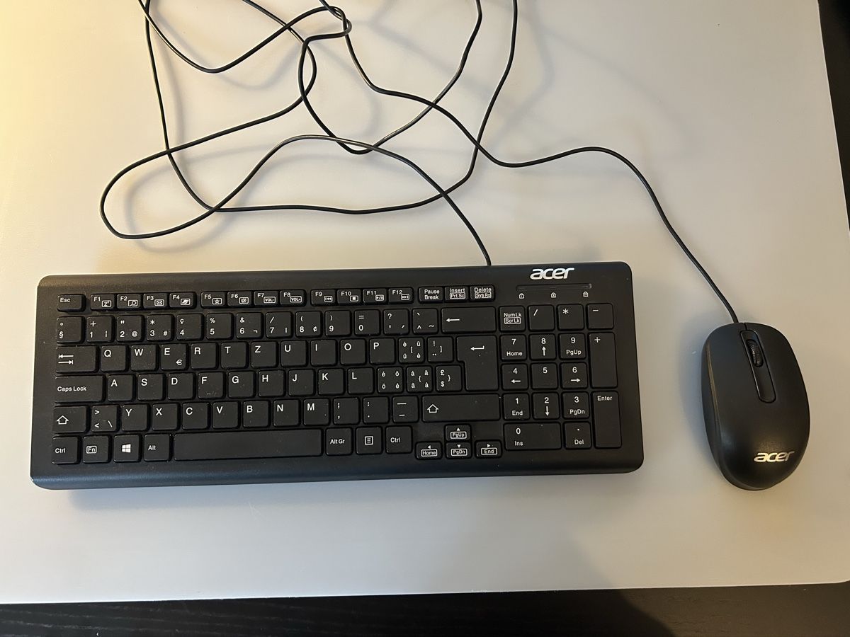 Acer Tastiere: Acer Tastatur + Maus – Usato da Bern venduto da xen_s2sl
