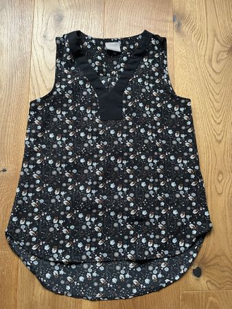 Schickes Vero Moda Top, Grösse XS, (gross) Blumenprint