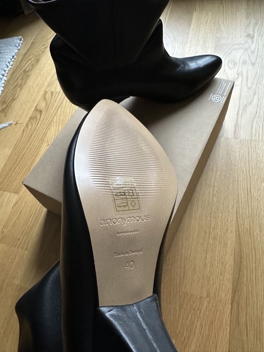 Copenhagen Scarpe da donna: Anonymous Copenhagen Vully Triangle schwarz, Gr. 40, NEU – Nuovo e nell'imballaggio originale da Bern venduto da kn3chtin 4