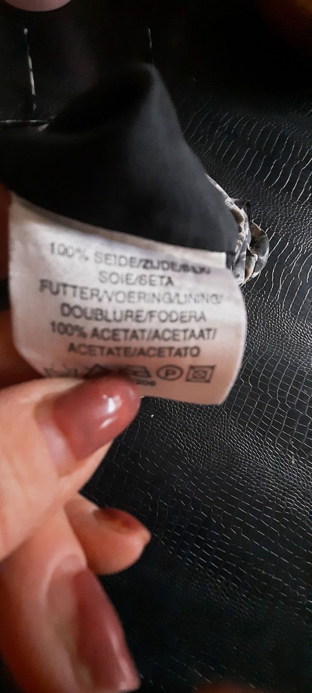 Vestiti: Seidenkleid - Marke Studio Mark Eisen - Grösse 36/38 – Usato da Lostorf venduto da Mapasa5 5