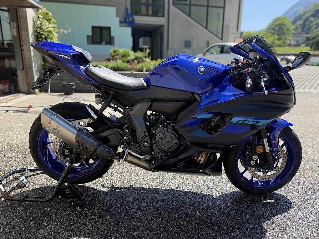 Yamaha Strada: YAMAHA YZF-R7 AKRAPOVIC – Usato da Lodrino venduto da Darrkeneger66 3