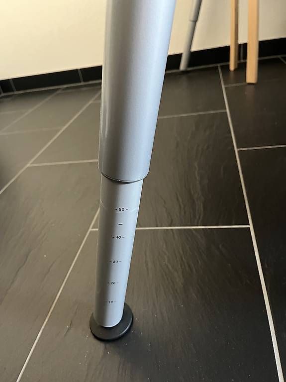 Bureaux: Bürotisch – D'occasion à Zofingen par jul_96ph 2