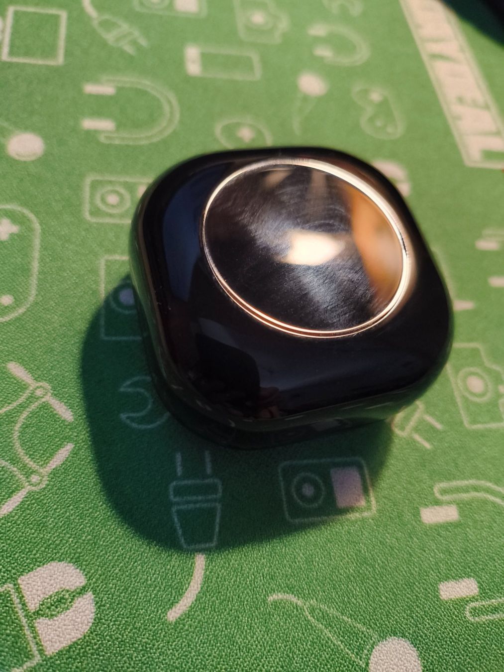 Samsung Cuffie: SAMSUNG Galaxy Buds Live, Mystic Black – Nuovo (secondo la descrizione) da Zürich venduto da Finale7 4