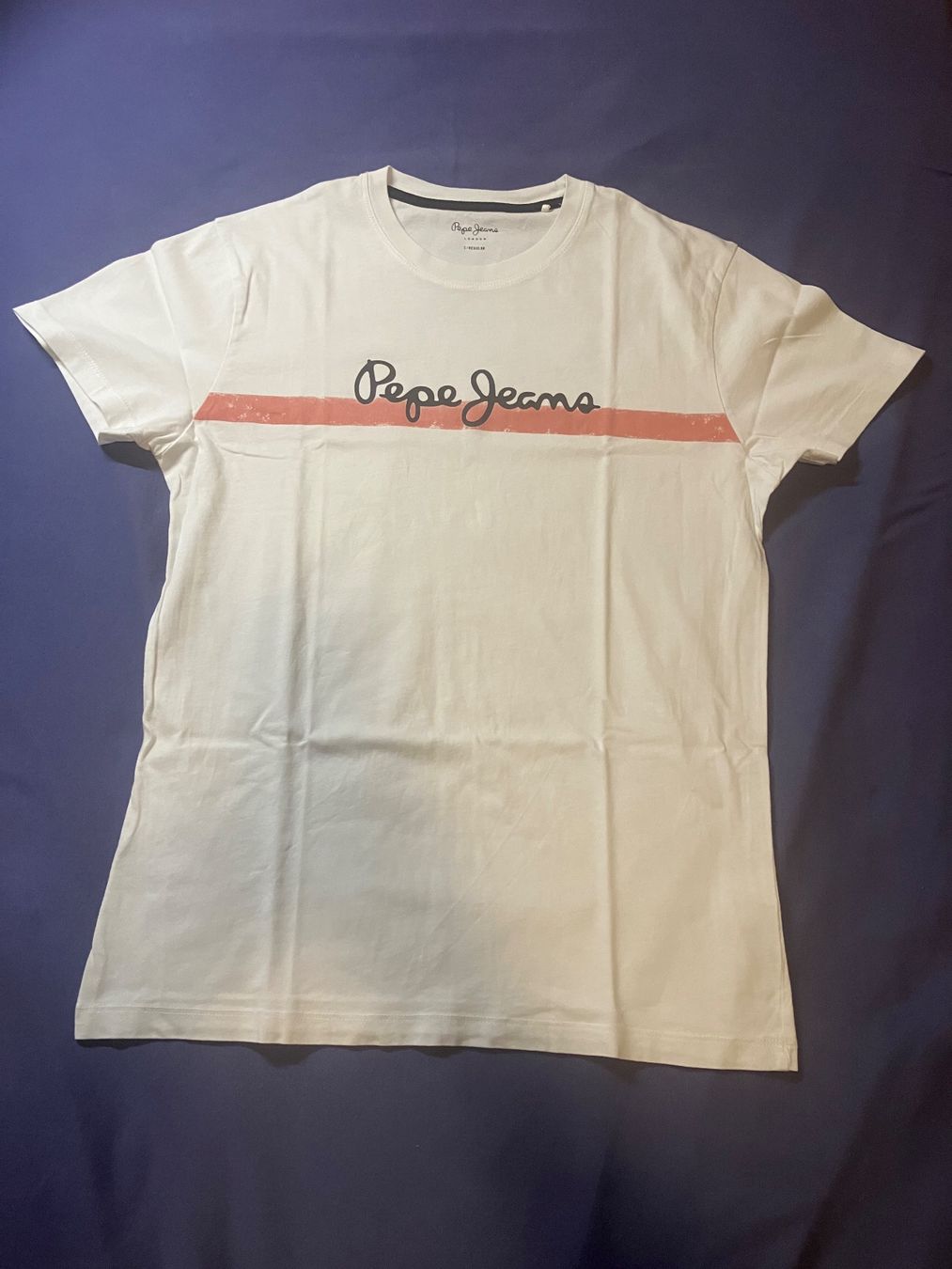 Pepe Jeans T-shirt: T-Shirt Pepe Jeans – Nuovo (secondo la descrizione) da Breganzona venduto da Jufex13