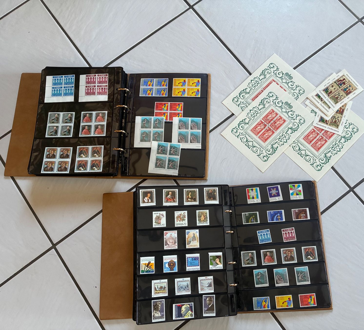Alle Briefmarken: Super collection de timbres du Liechtenstein – Gebraucht aus Rovray von Ganderch 3