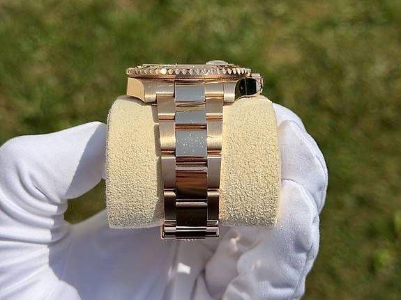 Rolex Uhren: Rolex GMT-Master 2 - Rootbeer - Vollgold – Gebraucht aus Schindellegi von SchLux 3