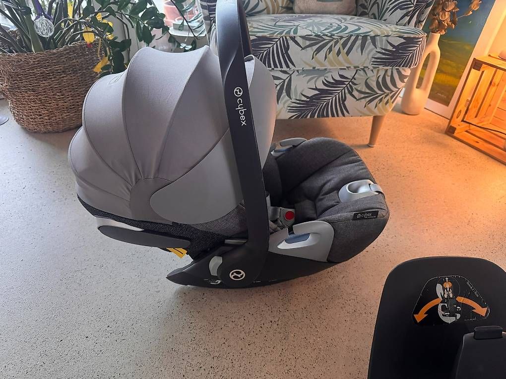 Cybex Auto-Kindersitze: Cybex Babyschale und Kindersitz – Gebraucht aus Derendingen von koenigfe 2
