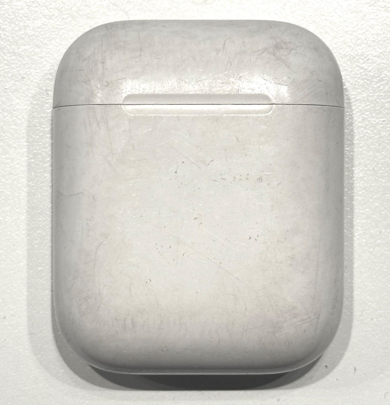 Apple Casques audio: Apple Airpods Ladecase Gen 1 – D'occasion à Hünenberg par pampam01