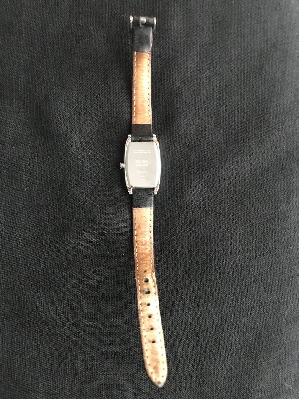Hugo Boss Uhren: Damenarmbanduhr Hugo Boss – Gebraucht aus Küttigen von ugu_f2lm 3