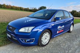 FORD FOCUS 2.5 TURBO ST 20V; 8-Fach Bereift