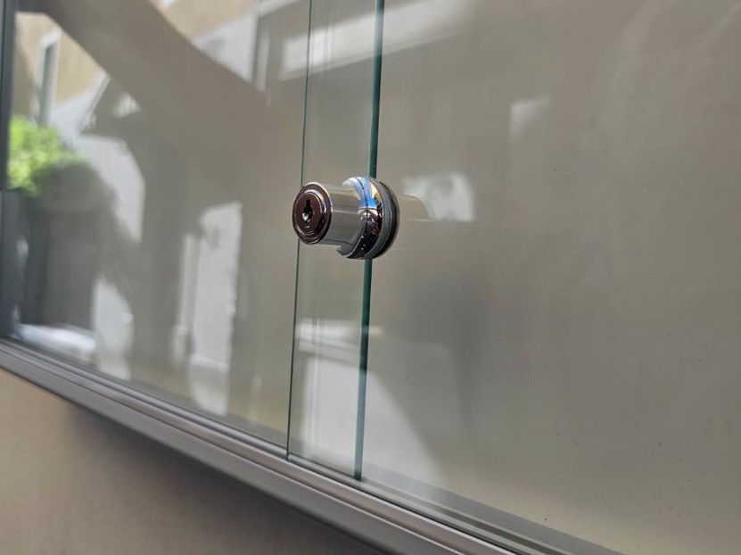 Sonstiges für Büro & Gewerbe: werbe menu  glasvitrine restaurant laden= lieferung gratis – Gebraucht aus Thun von usmlieferung 4