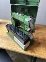 ELNA Vintage Nähmaschine mit Originalkoffer – Sammlerstück
