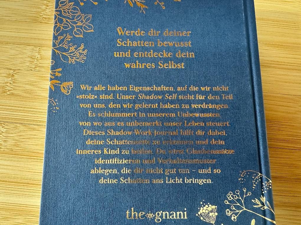 Libri: Your Shadow Self von Nina Brockmann – Usato da Schwarzenburg venduto da Ella124 1