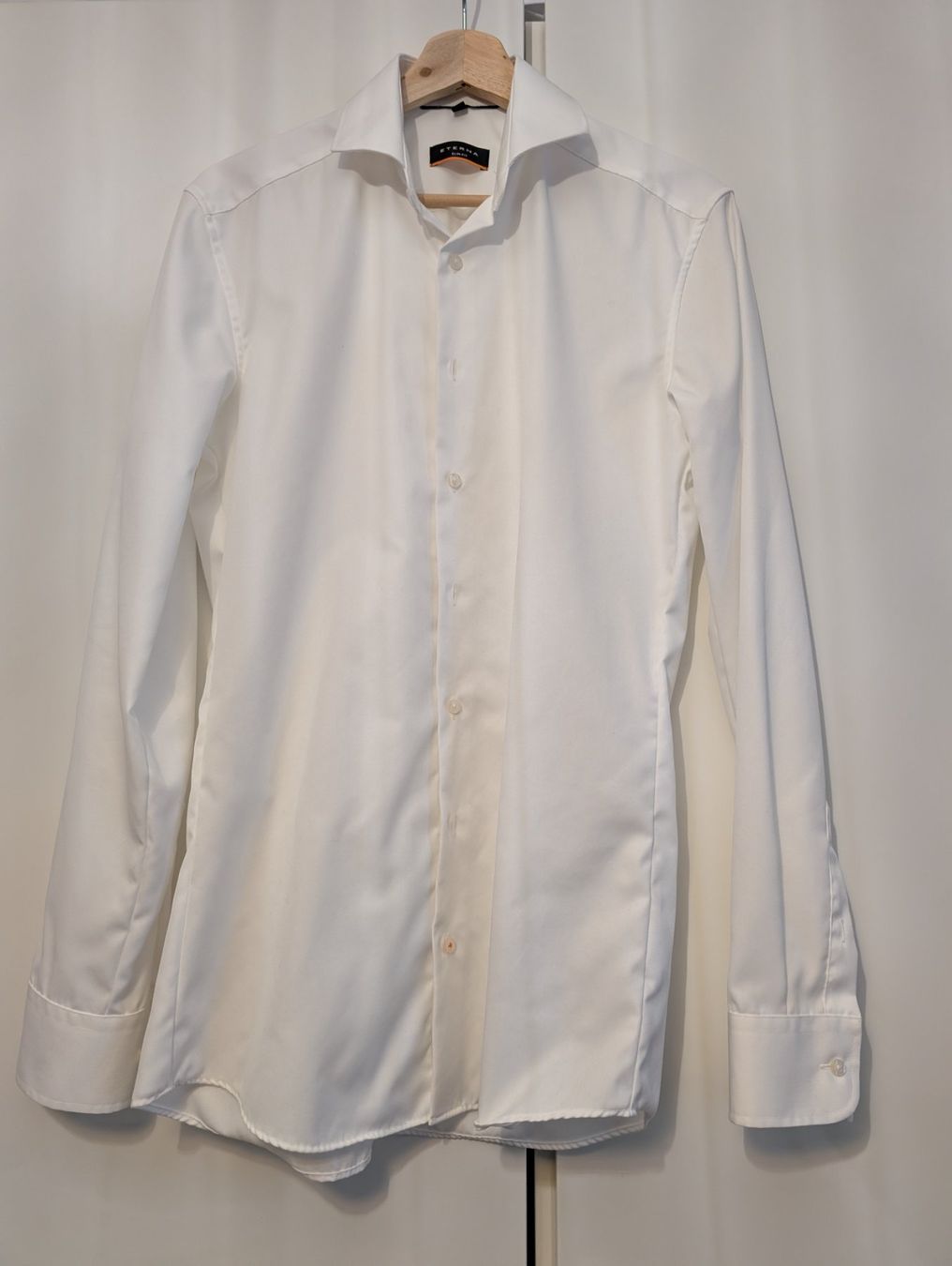 Eterna Camicie: Hemd ETERNA - Weiss; Slim Fit; Grösse 38 – Usato da Sempach-Station venduto da lukaskaep