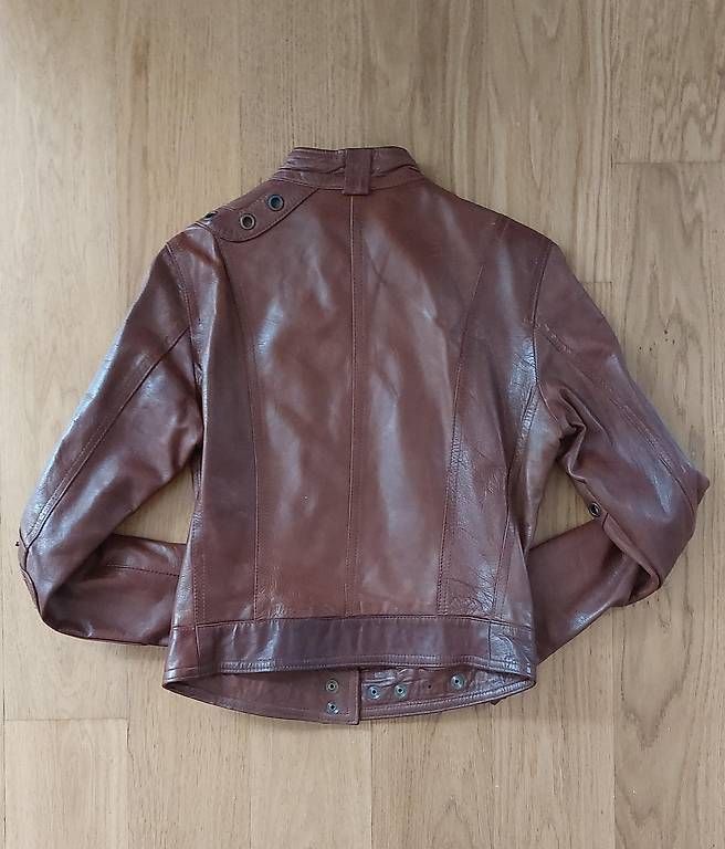 Jacken: Damen Vintage Lederjacke – Gebraucht aus Zürich von Omega_Kappa 1
