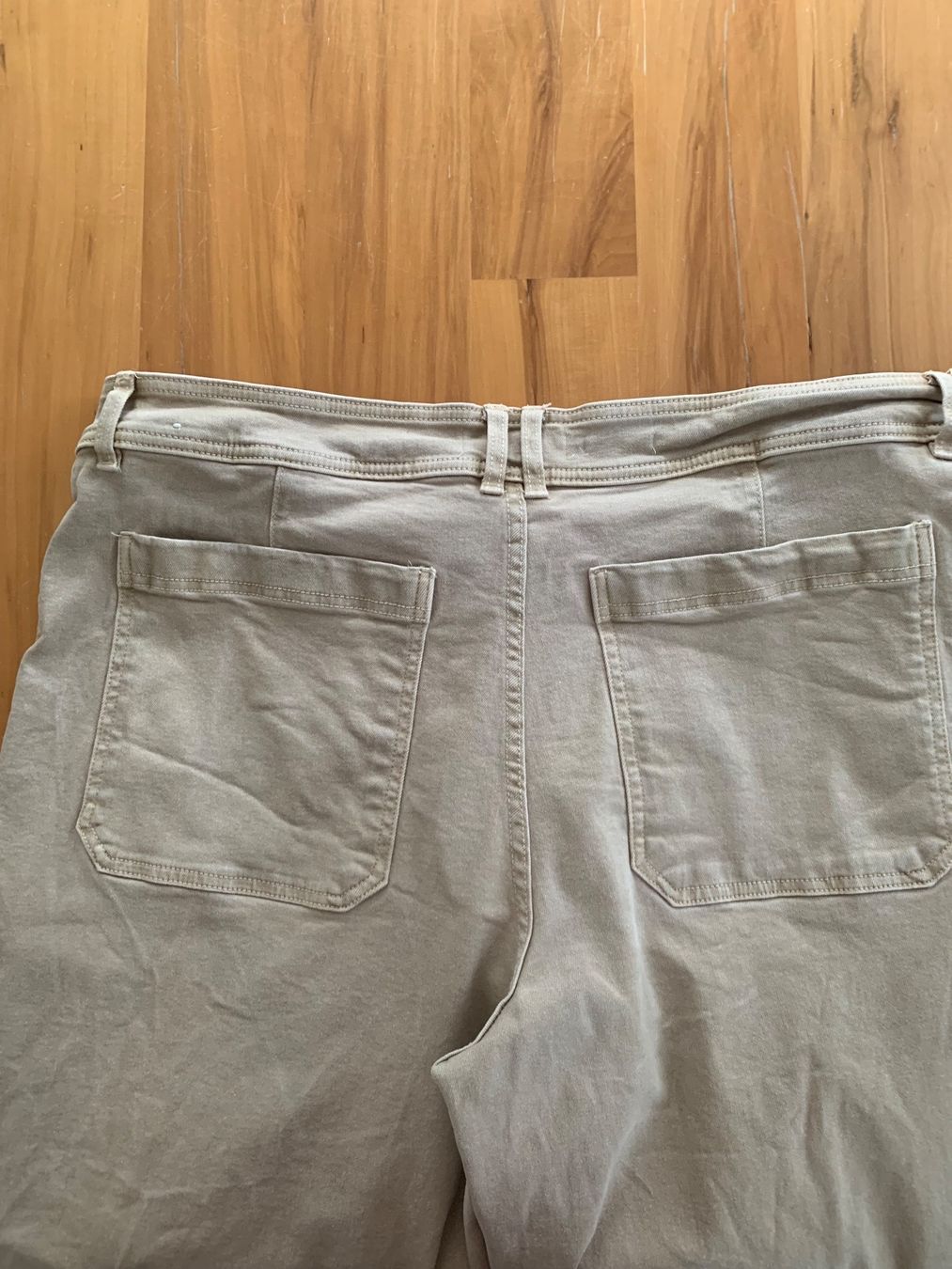 Mango Jeans: Mango Flared Jeans - sand Gr.48 – Usato da Ellikon an der Thur venduto da Bali1999 3