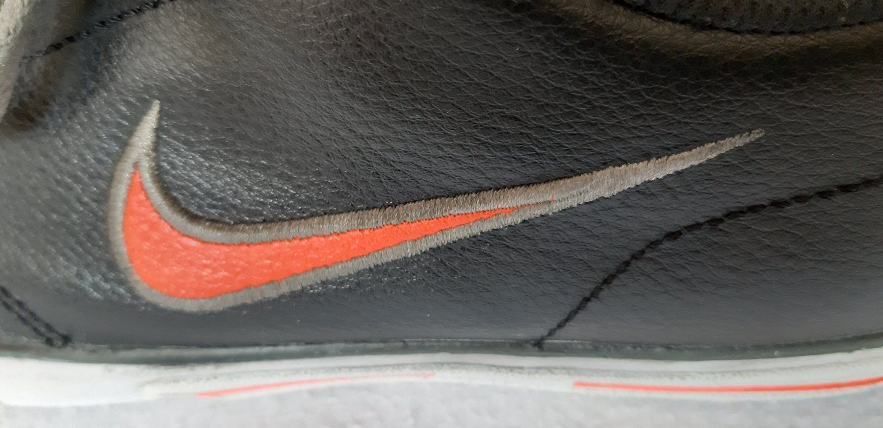 Nike Damenschuhe: NIKE Capri Lace Damen Schwarz Gr.38 – Gebraucht aus Seuzach von VT-Collections2 6