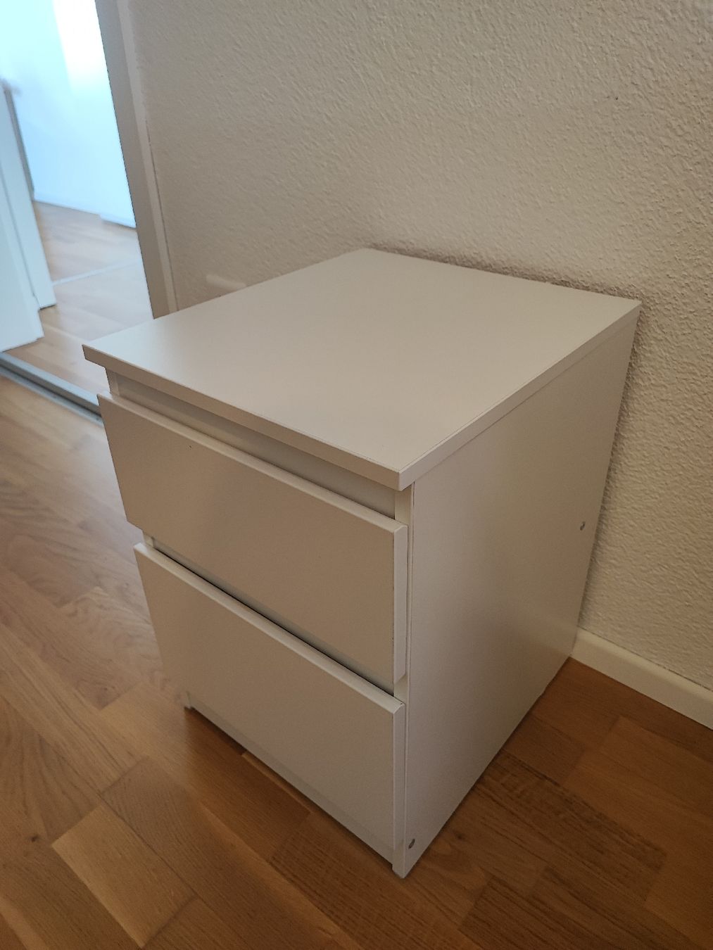 Ikea Comodini: Malm Nachttisch Ikea – Nuovo (secondo la descrizione) da Heerbrugg venduto da chi_sck6 1