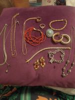 lot bijoux diverses 