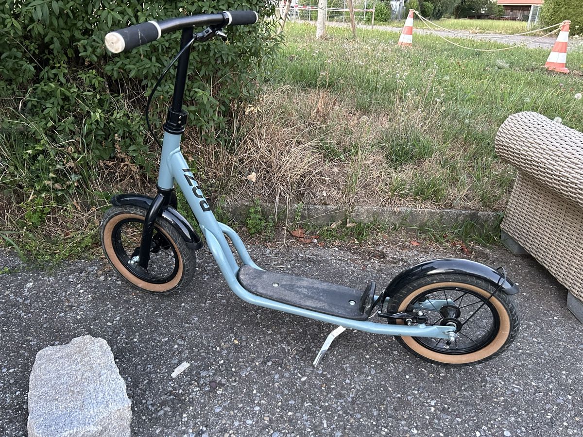 Véhicules pour enfants: Pozi Trottinette – Neuf (Voir description) à Hombrechtikon par Etagere92