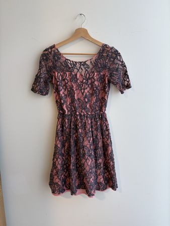 Spitzenkleid Patrizia Pepe, Gr. S