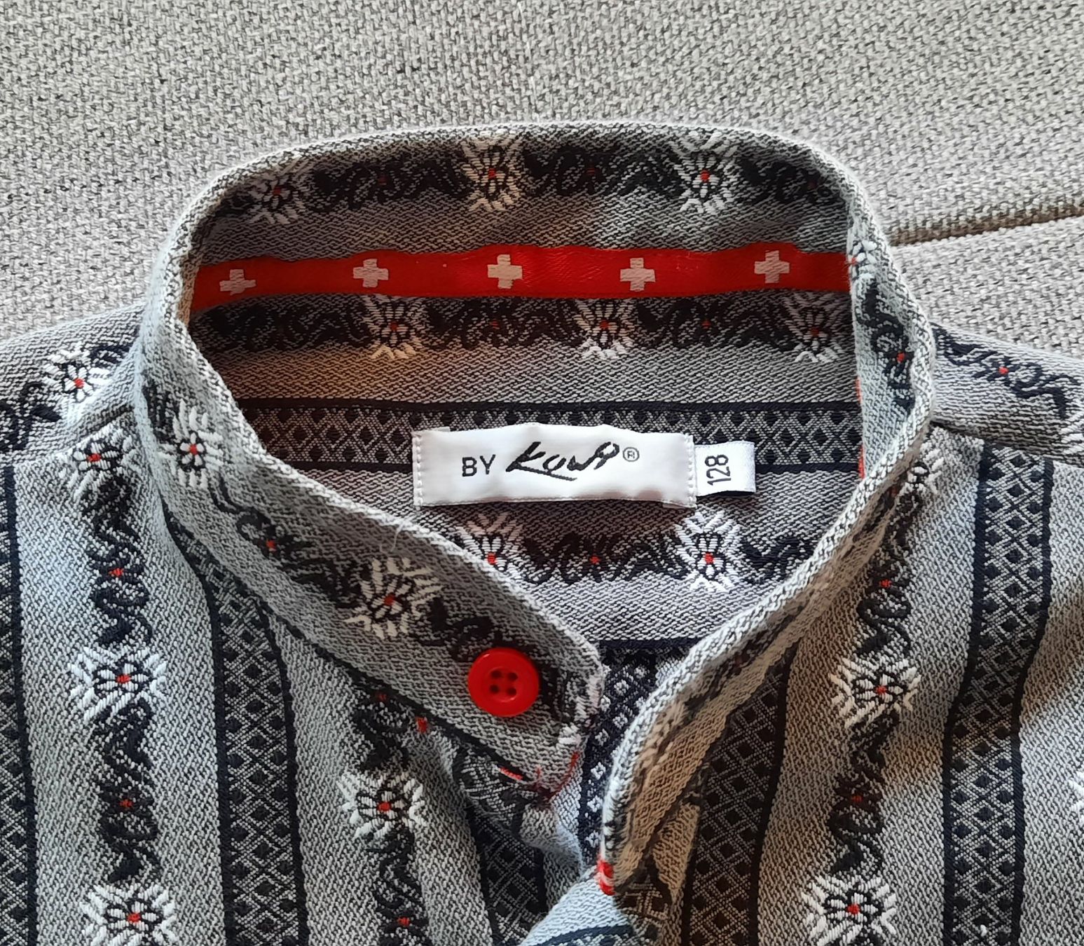 Hemden, T-Shirts & Polos: Edelweisshemd von Kowi – Gebraucht aus Grünen von Sostepfi 1