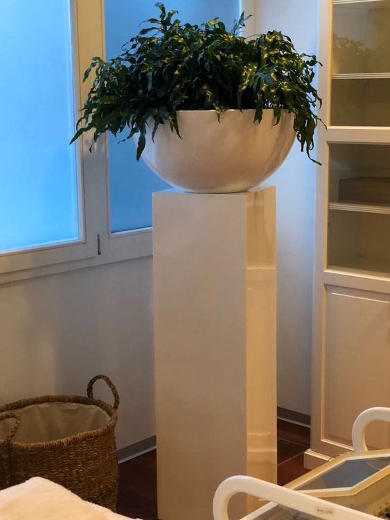 Blumentopf mit Säule Kaufen auf Ricardo