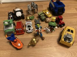 Diverse Fahrzeuge und Figuren