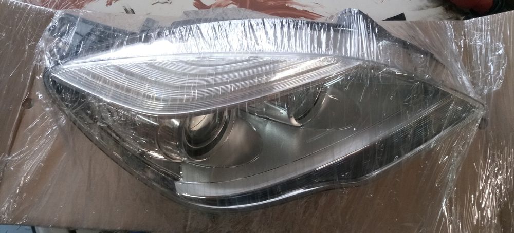 Mercedes-Benz Scheinwerfer: Scheinwerfer rechts für Mercedes R-Klasse 2005-2017 Halogen – Neu und originalverpackt aus Lauerz von Ingenboeller1