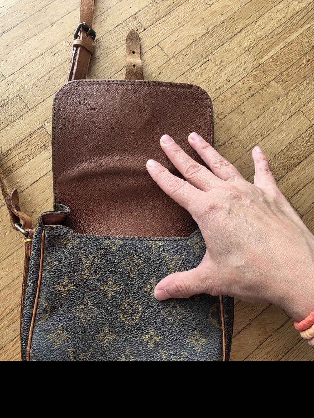Louis Vuitton Borse da donna: Louis Vuitton Cartouchiere PM Monogram Canvas gebraucht – Usato da St. Gallen venduto da heartbug 4