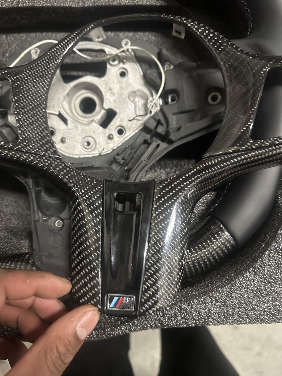 BMW Tutti pezzi di ricambio auto: Bmw carbon Performance lenkrad X3 G01 X4 G02 – Nuovo (secondo la descrizione) da zuchwil venduto da MDF_platinum 2