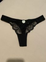 Schwarzer String Tanga mit Spitze, Grösse M, neuwertig