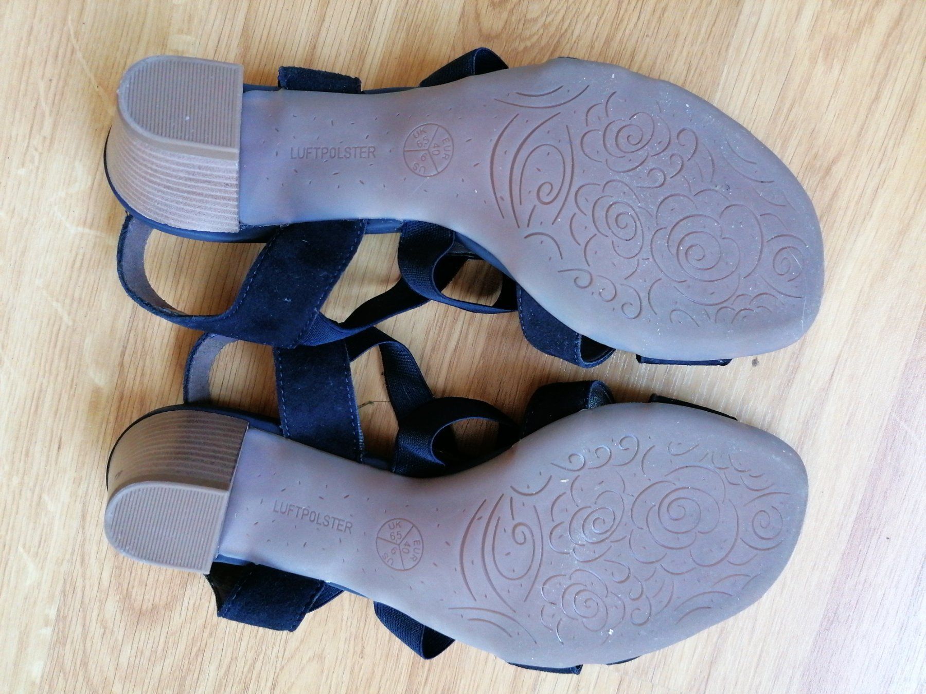 Scarpe da donna: Sandalen mit Absatz Gr 40 – Usato da Büttikon AG venduto da Amineah 4