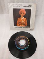 Iva Zanicchi  Un Fiume Amaro / Il Sogno È Fumo - Vinile 1971