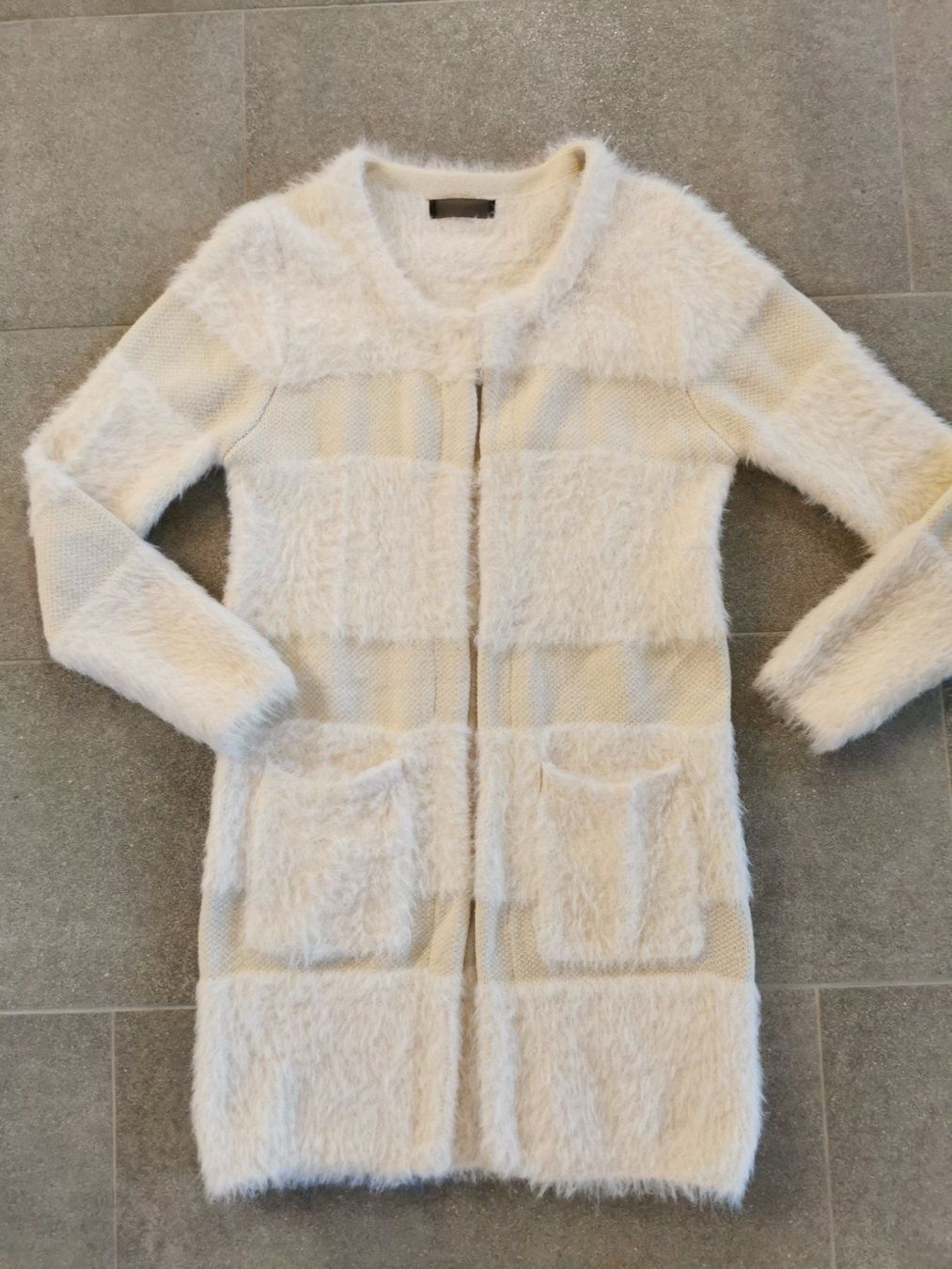 Giacche: Wunderschöne, edle Strickjacke Gr. M - L – Nuovo (secondo la descrizione) da Stäfa venduto da Ildi