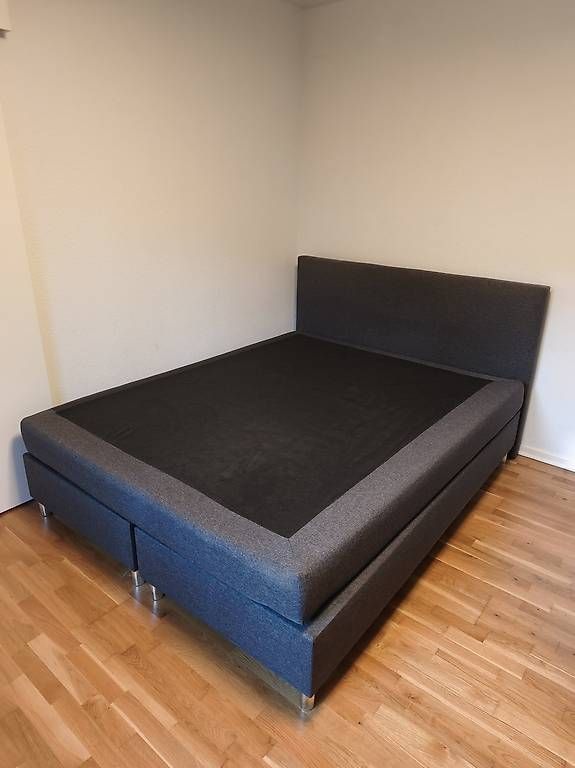 Betten: Boxspringbett 160×200 cm, anthrazit  2.5-jährig – Gebraucht aus Olten von kil_7q8q
