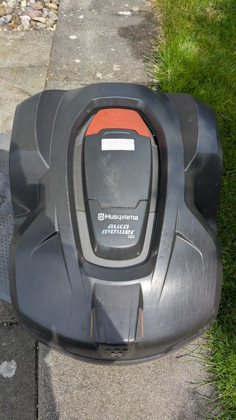 Husqvarna Tagliaerba: Husqvarna Automower 320 – Usato da Rohrbach venduto da Zidane6