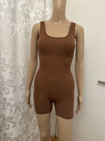 Bodysuit kurz Damen Grösse S braun neuwertig
