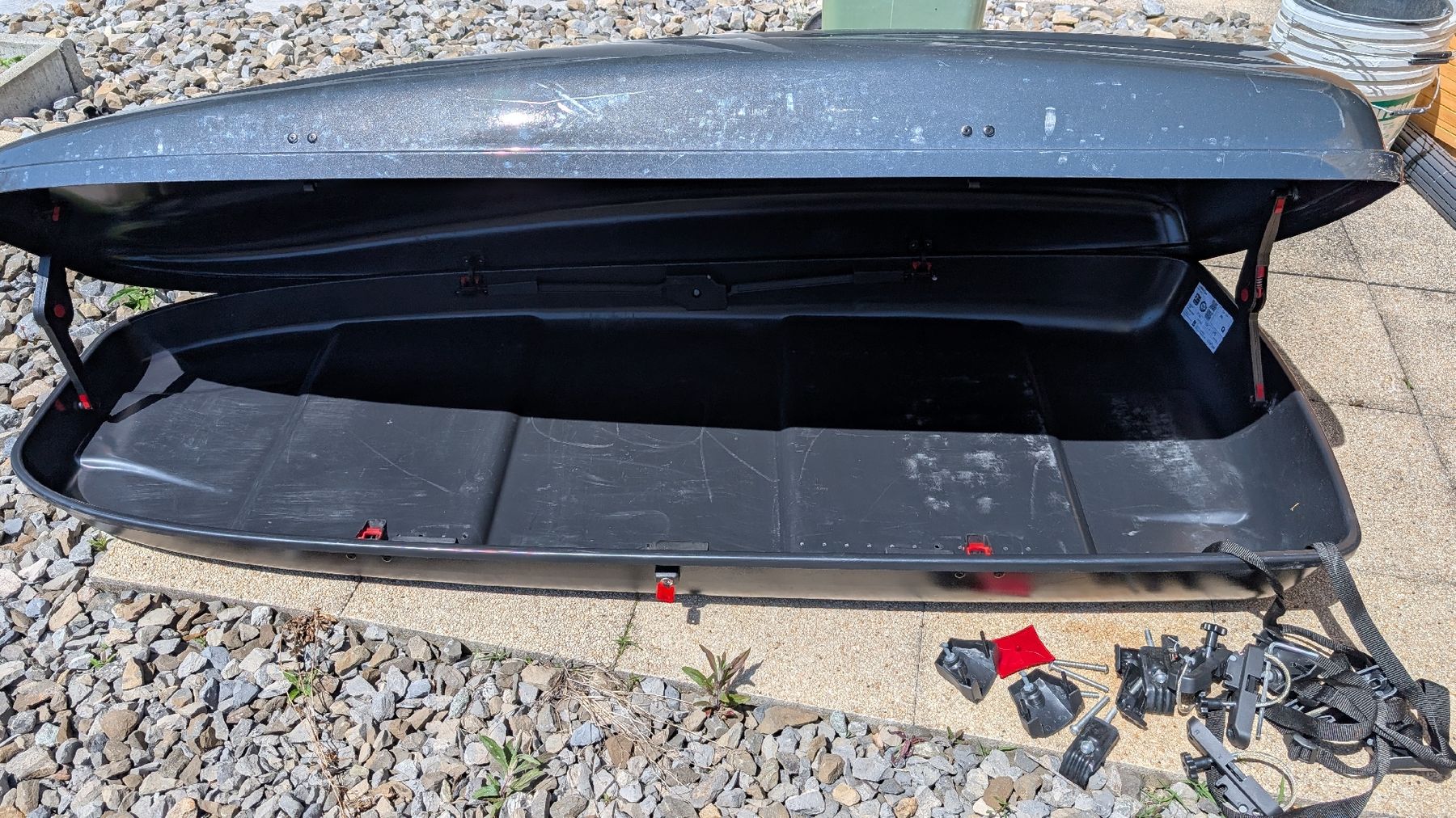 Box da tetto: Coffre de toit + barres de toit – Usato da Moutier venduto da Tagada23 3