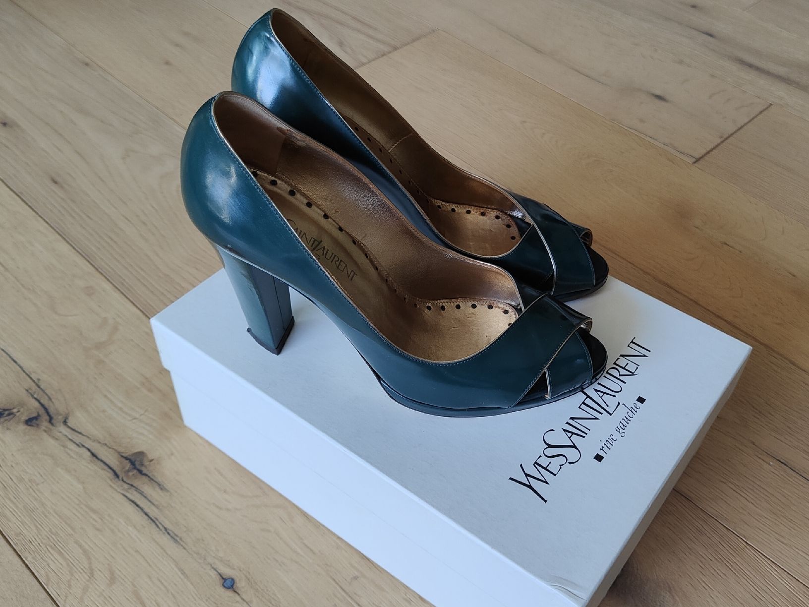 Saint Laurent Scarpe da donna: Scarpe YVES SAINT LAURENT – Usato da Lugano venduto da claudio.luga