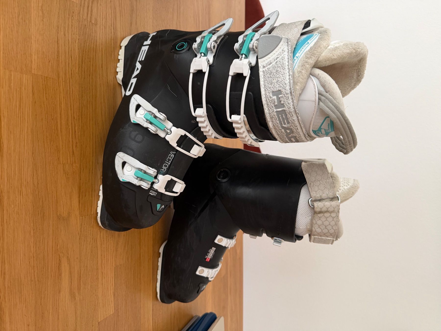 Head Herrenschuhe: HEAD SKI SHUHE – Gebraucht aus Zürich von cla_b8b5 1