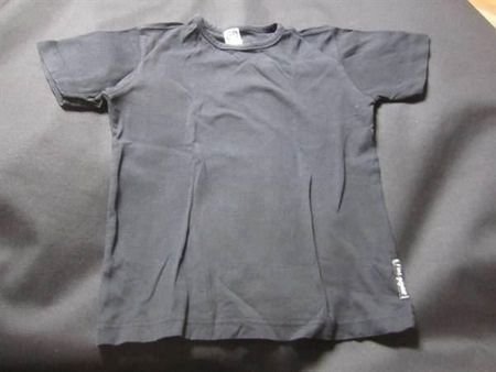 T-Shirt Grösse 134/140, schwarz